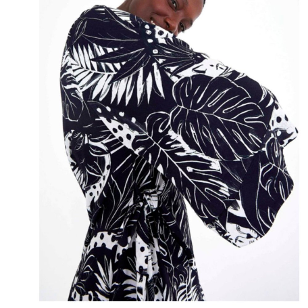 COPY - Farm Rio Jaguars Bell Sleeves Mini Wrap Dress